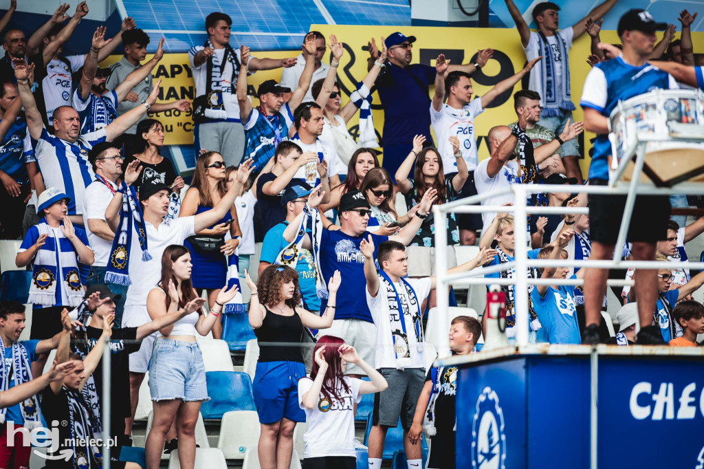 PGE FKS Stal Mielec - Piast Gliwice [KIBICE]