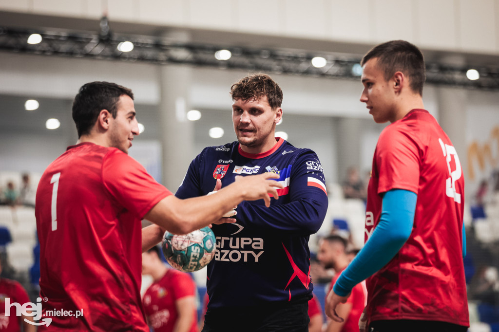 Popołudnie na nowej hali sportowej