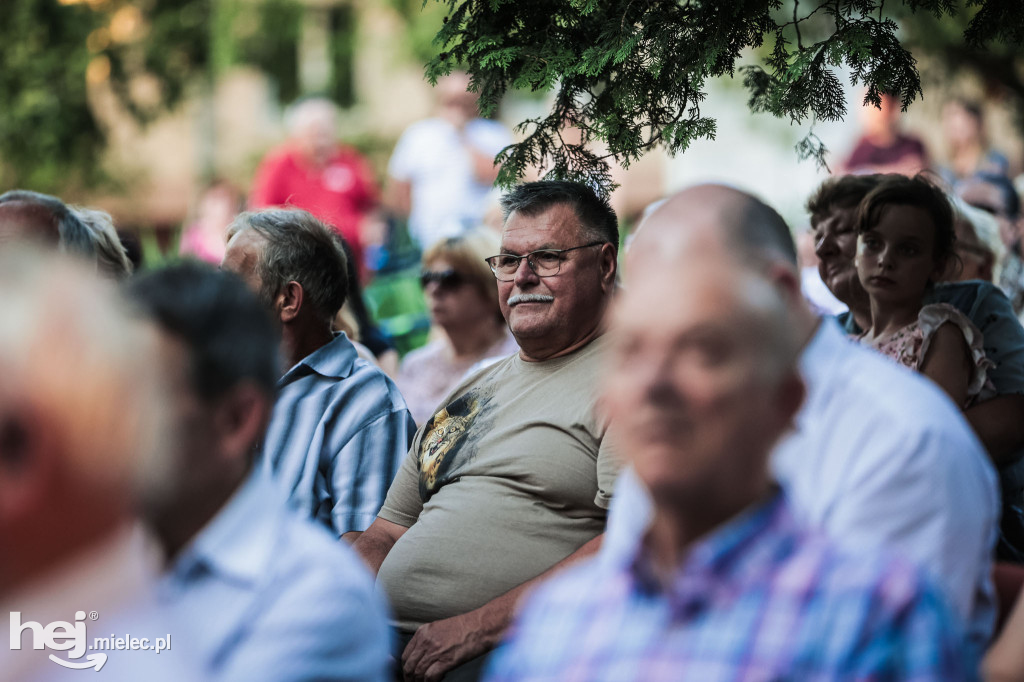 Muzyczny wieczorek w Parku Lachmana
