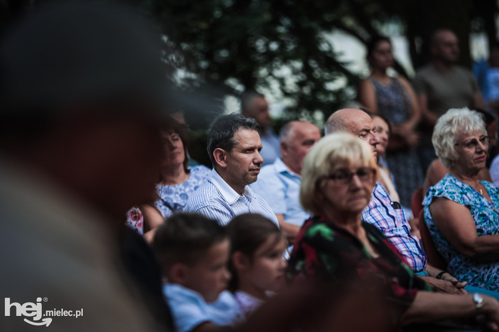 Muzyczny wieczorek w Parku Lachmana