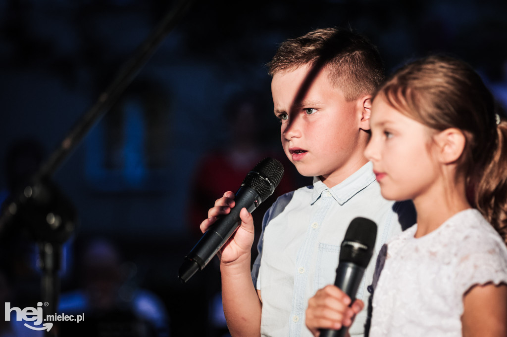 Muzyczny wieczorek w Parku Lachmana