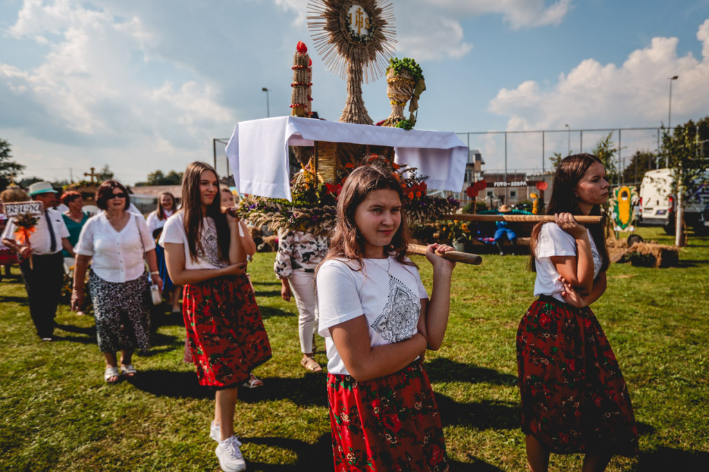 Dożynki gminy Radomyśl Wielki w Żarówce