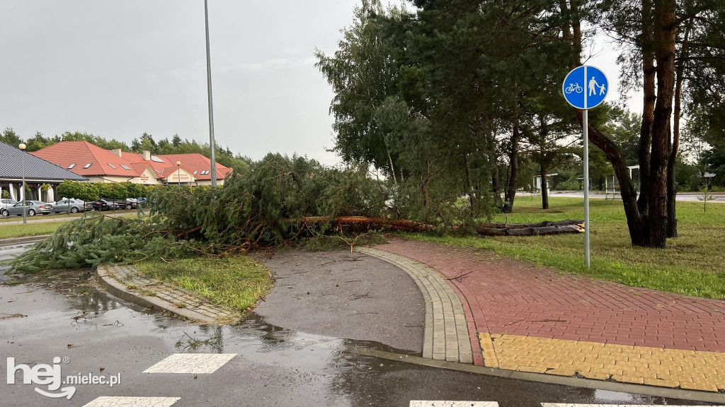 Nawałnica nad powiatem mieleckim