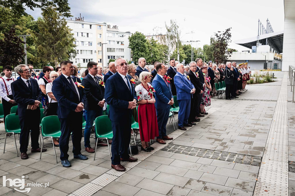 Dożynki Powiatu Mieleckiego