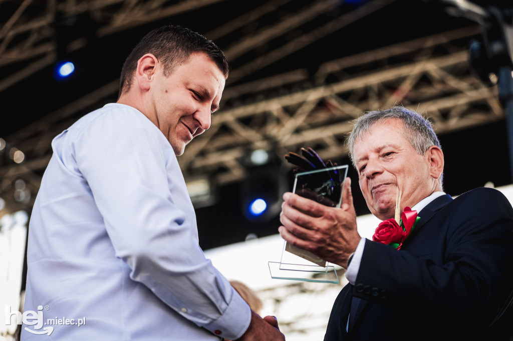 Dożynki Powiatu Mieleckiego