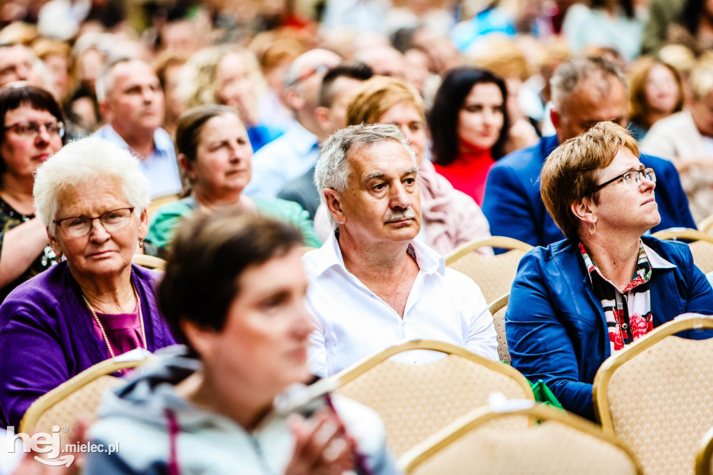 Zacznij od Bacha - koncert piosenek Wodeckiego na Zamku Baranów Sandomierski