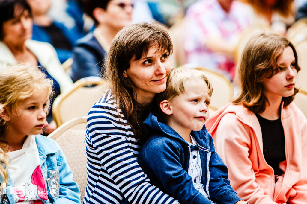 Zacznij od Bacha - koncert piosenek Wodeckiego na Zamku Baranów Sandomierski