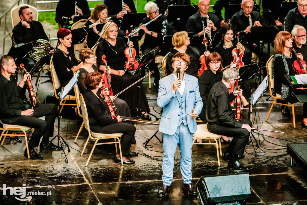 Zacznij od Bacha - koncert piosenek Wodeckiego na Zamku Baranów Sandomierski