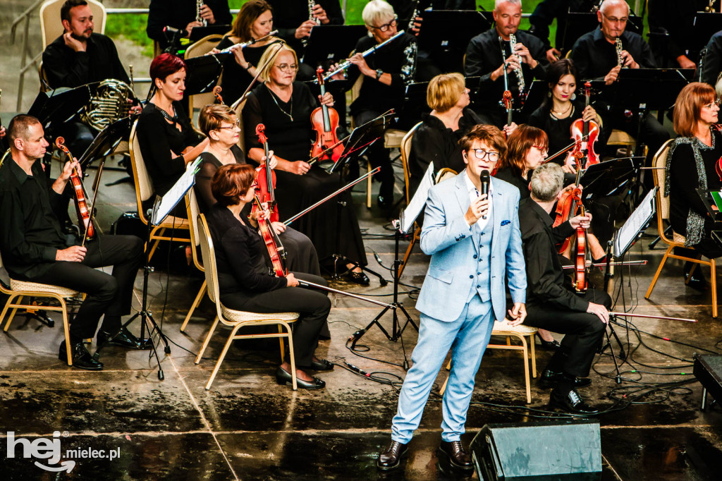 Zacznij od Bacha - koncert piosenek Wodeckiego na Zamku Baranów Sandomierski