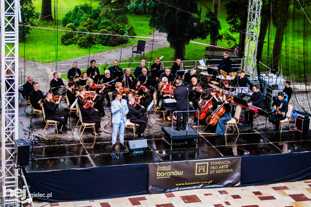 Zacznij od Bacha - koncert piosenek Wodeckiego na Zamku Baranów Sandomierski