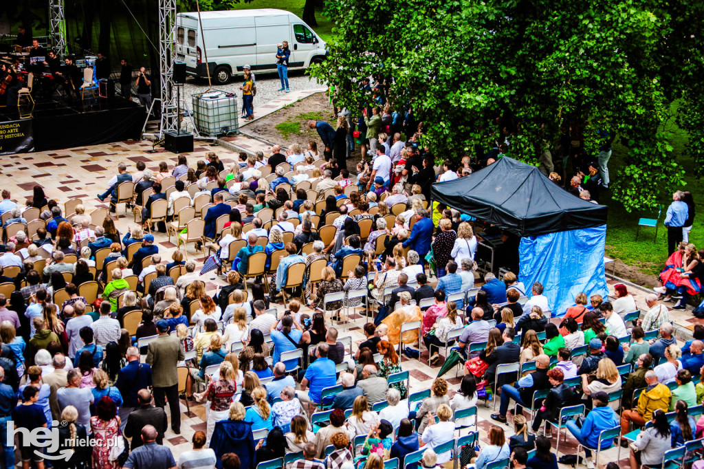 Zacznij od Bacha - koncert piosenek Wodeckiego na Zamku Baranów Sandomierski