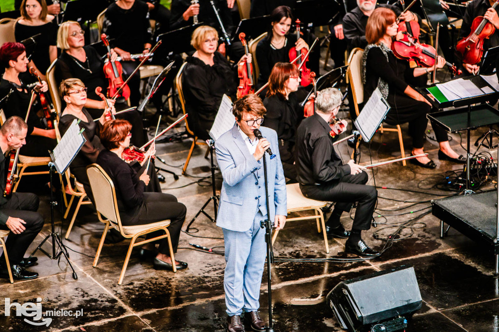 Zacznij od Bacha - koncert piosenek Wodeckiego na Zamku Baranów Sandomierski