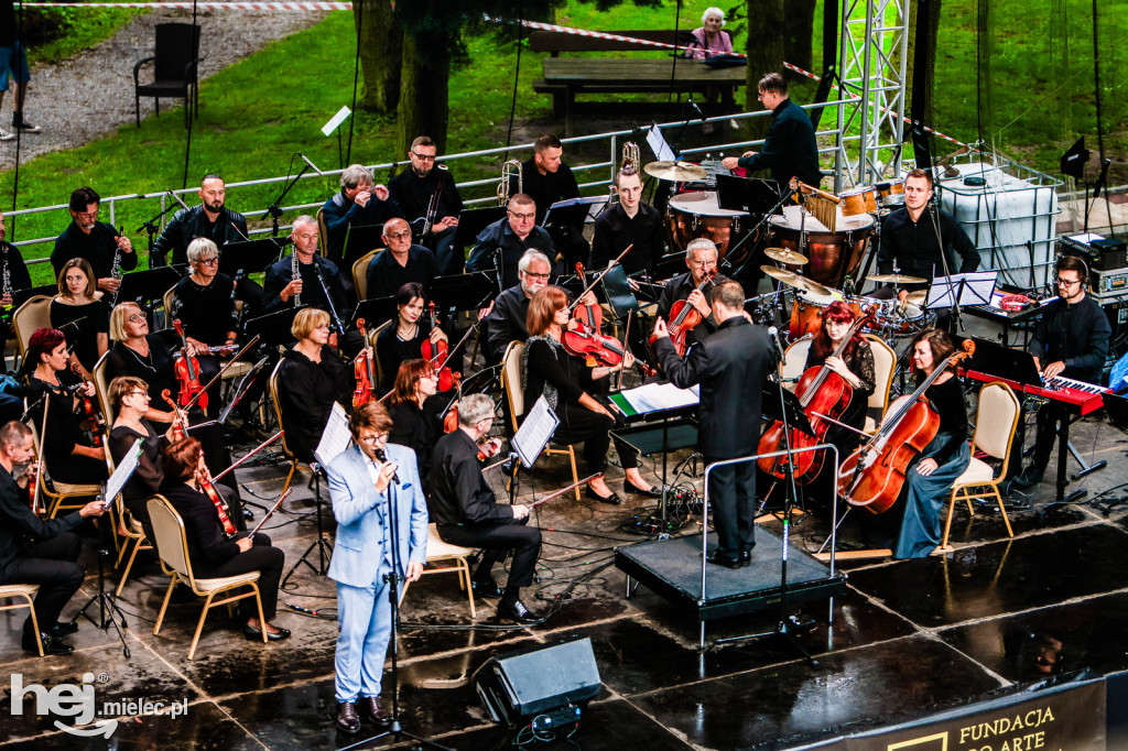 Zacznij od Bacha - koncert piosenek Wodeckiego na Zamku Baranów Sandomierski
