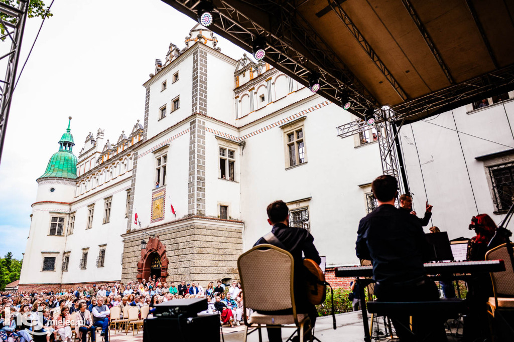 Zacznij od Bacha - koncert piosenek Wodeckiego na Zamku Baranów Sandomierski