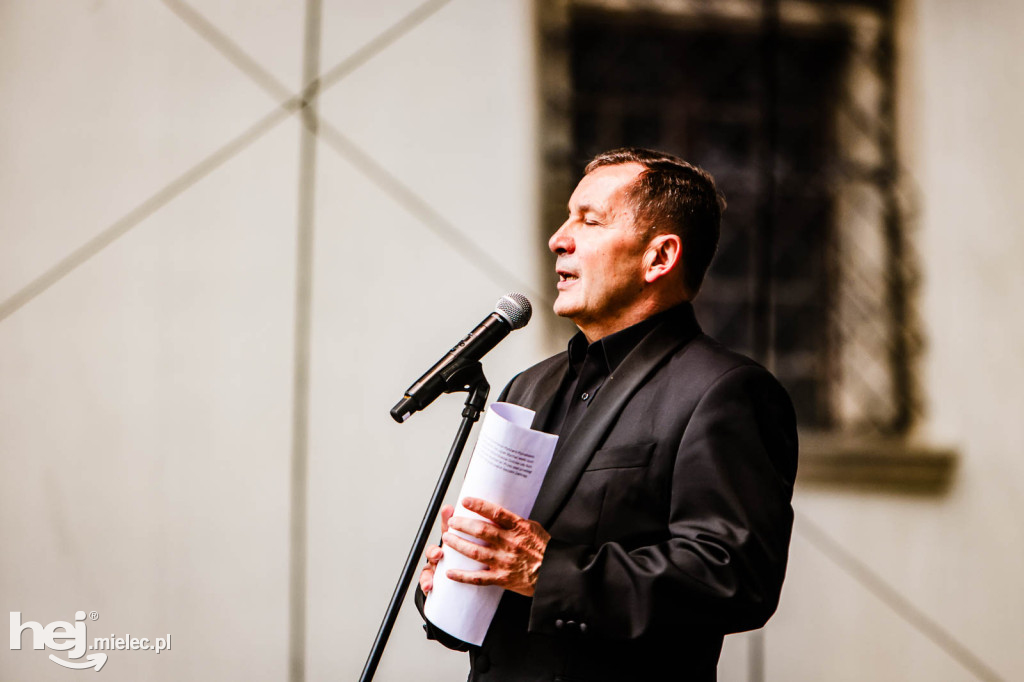 Zacznij od Bacha - koncert piosenek Wodeckiego na Zamku Baranów Sandomierski