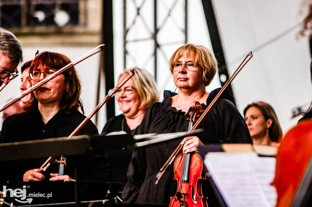 Zacznij od Bacha - koncert piosenek Wodeckiego na Zamku Baranów Sandomierski