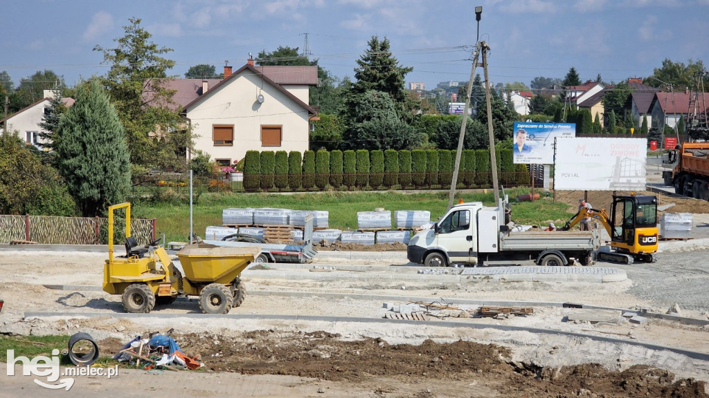 Postępy na budowie ronda w Woli Mieleckiej