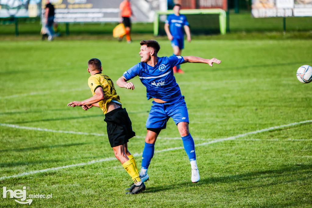Smoczanka Mielec - Kaskada Kamionka 0:0