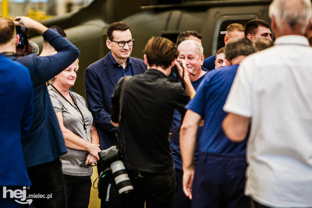 Premier Morawiecki w PZL Mielec