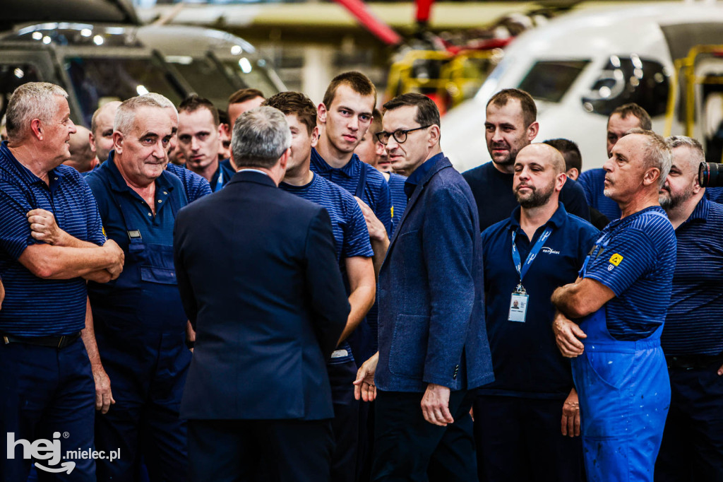 Premier Morawiecki w PZL Mielec