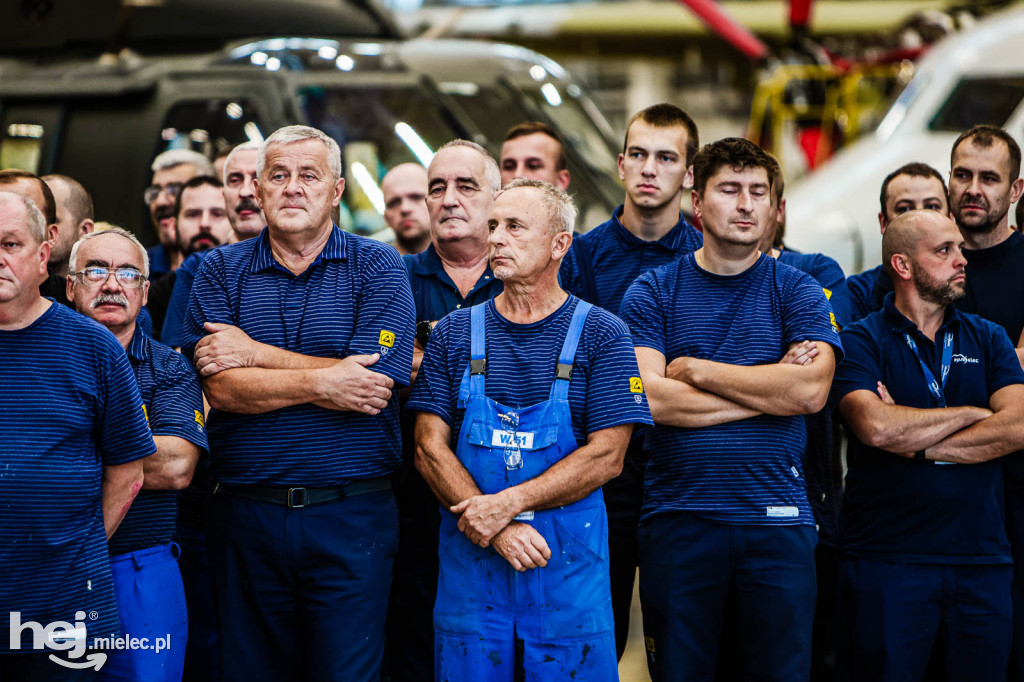 Premier Morawiecki w PZL Mielec