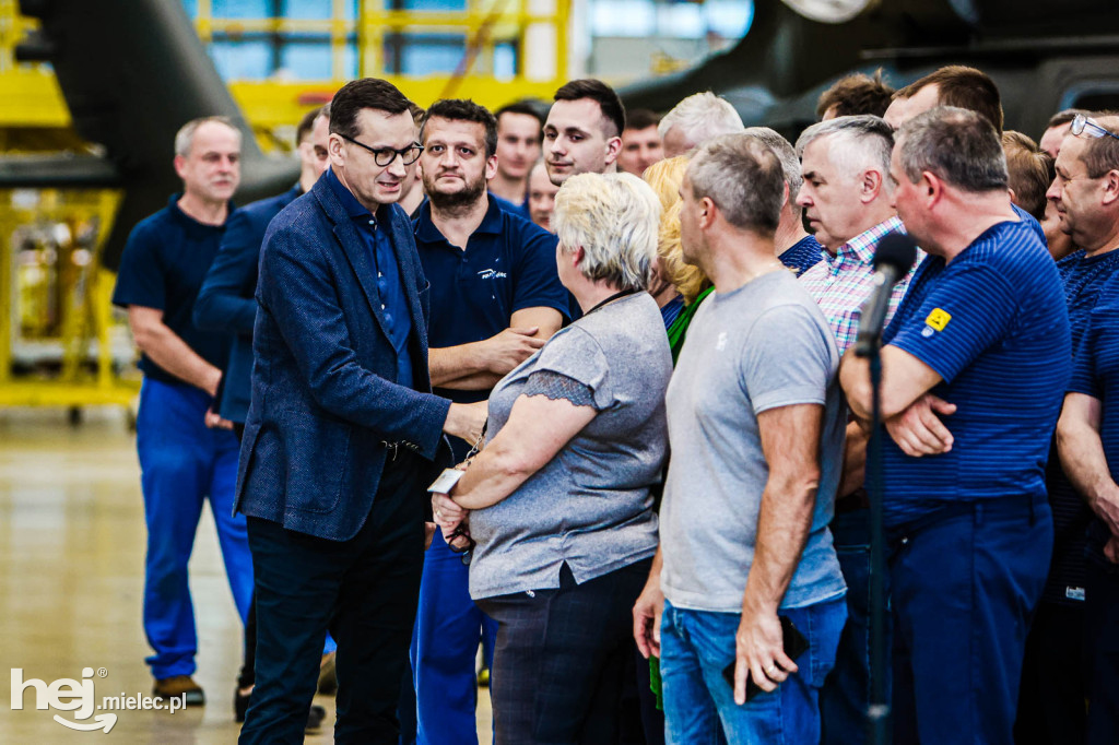 Premier Morawiecki w PZL Mielec