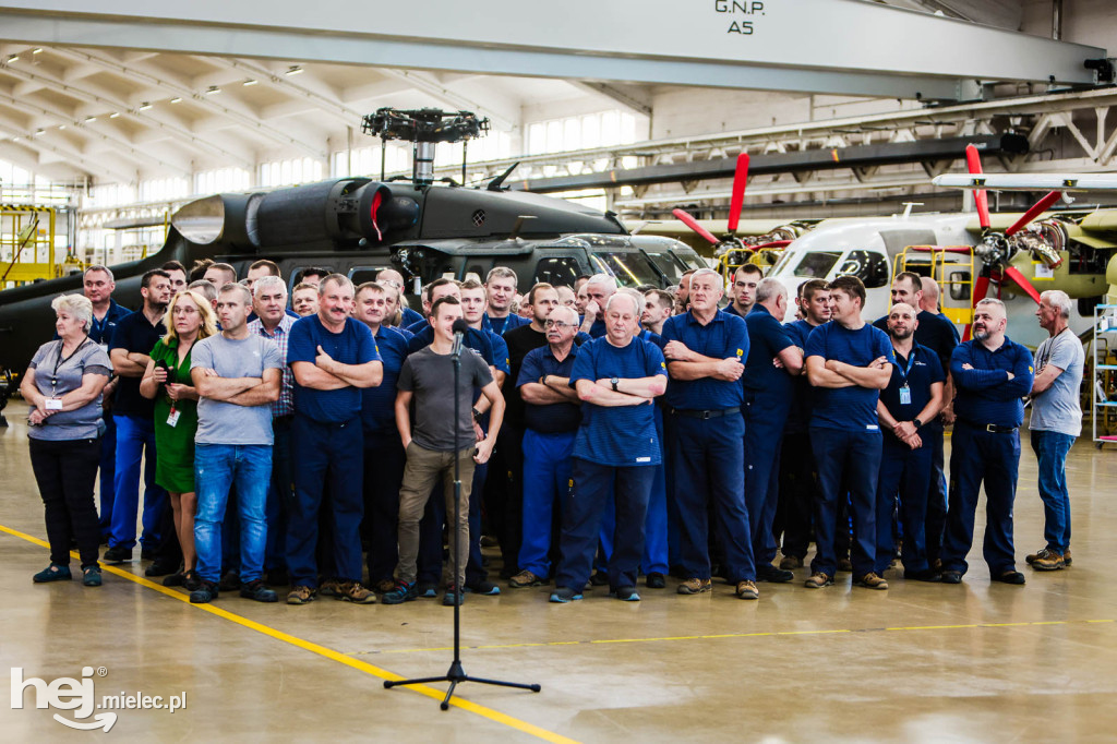 Premier Morawiecki w PZL Mielec