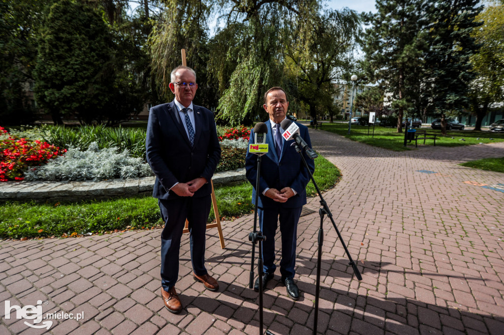 Marszałek Władysław Ortyl udzielił poparcia posłowi