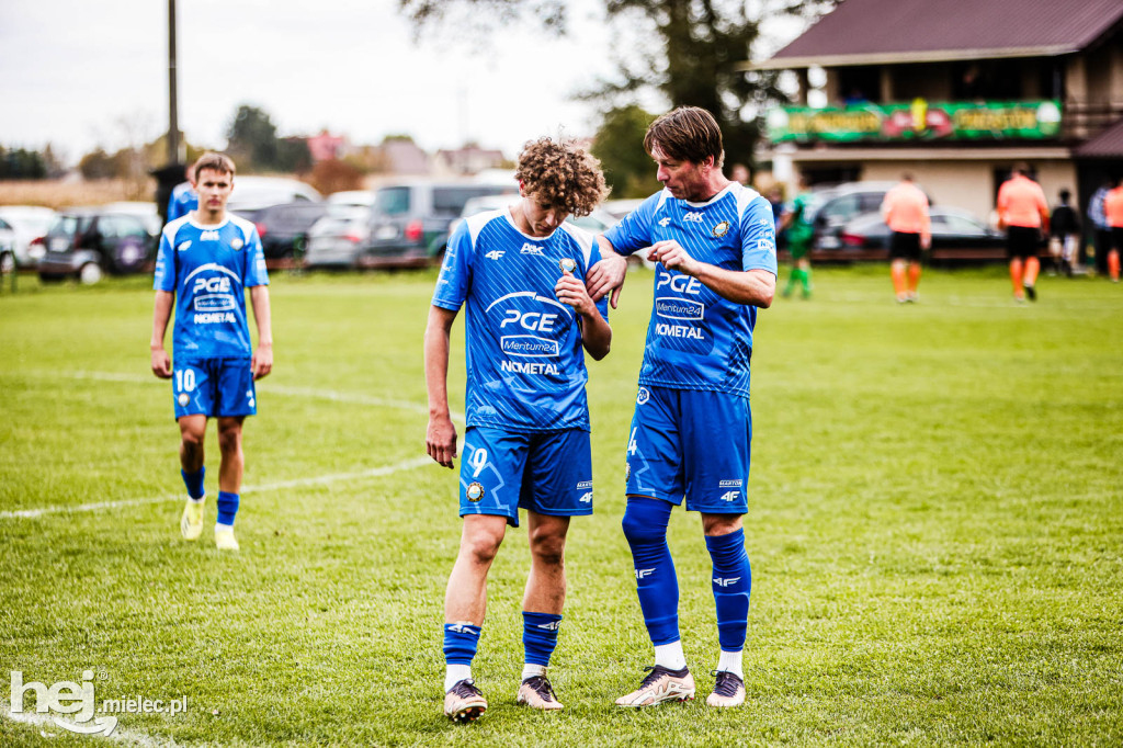 Dromader Chrząstów	0-1	Stal II Mielec	