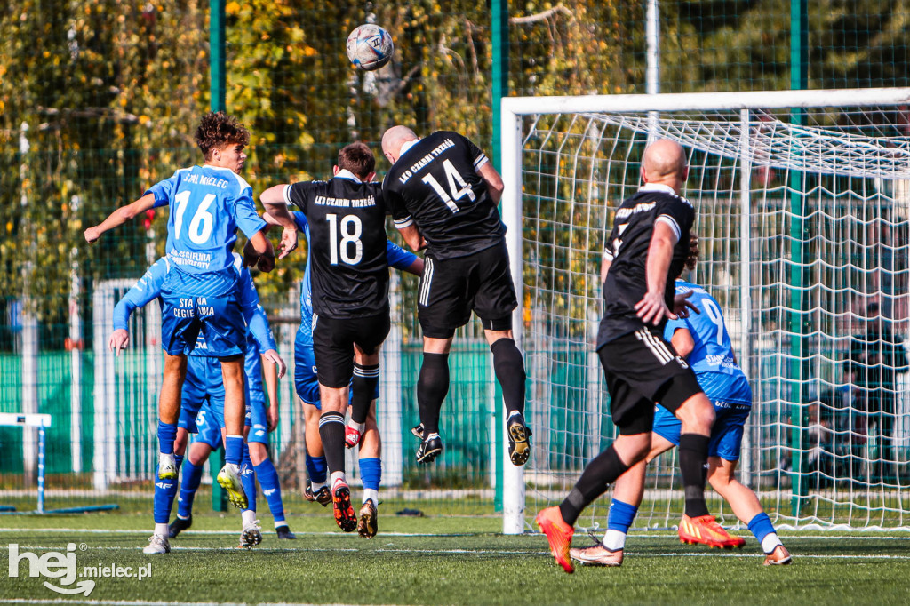 STAL II MIELEC – CZARNI TRZESŃ 4:0