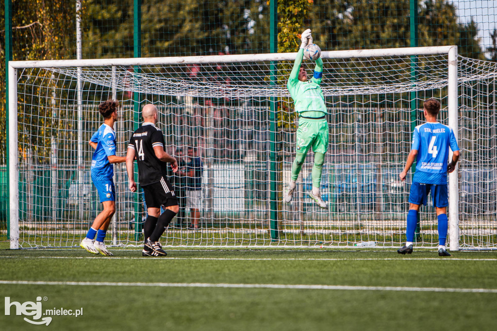 STAL II MIELEC – CZARNI TRZESŃ 4:0