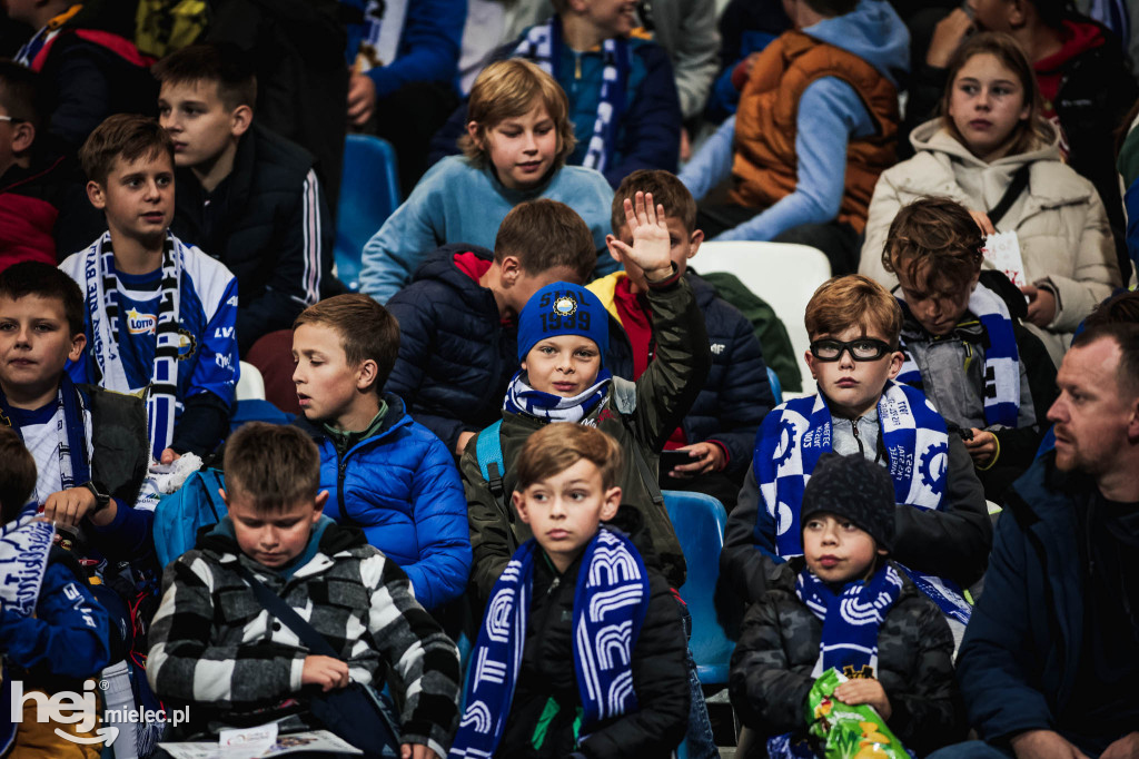 PGE FKS Stal Mielec - Warta Poznań [KIBICE]