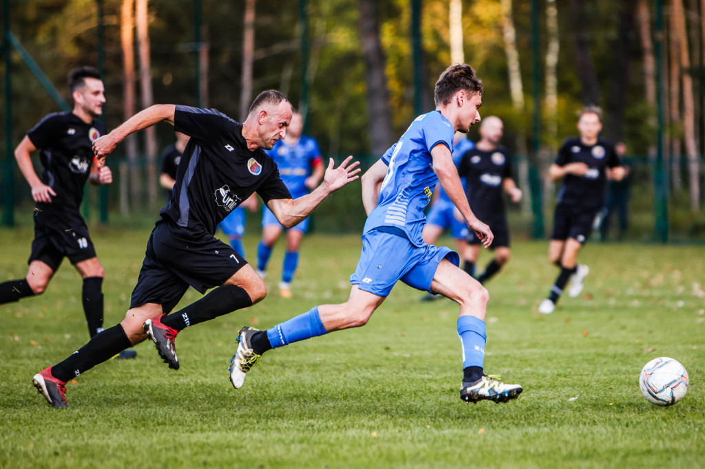 SMOCZANKA MIELEC – RADOMYŚLANKA RADOMYŚL WIELKI 1:0