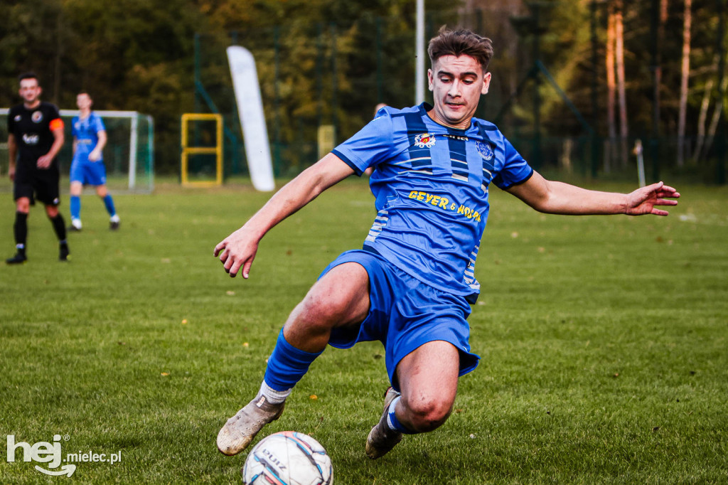 SMOCZANKA MIELEC – RADOMYŚLANKA RADOMYŚL WIELKI 1:0