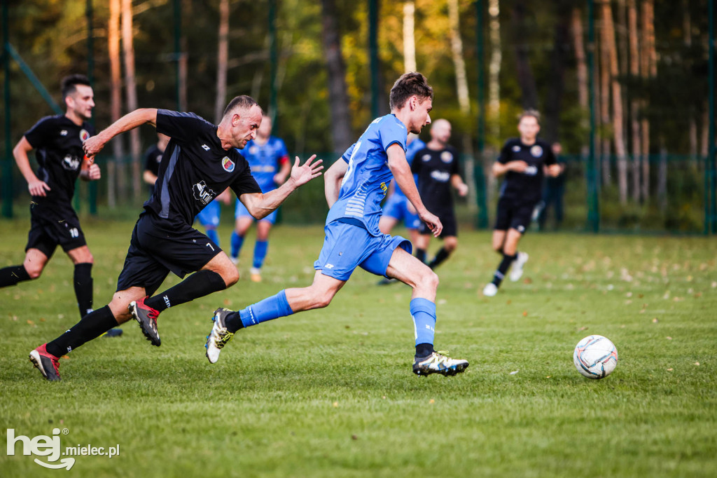 SMOCZANKA MIELEC – RADOMYŚLANKA RADOMYŚL WIELKI 1:0