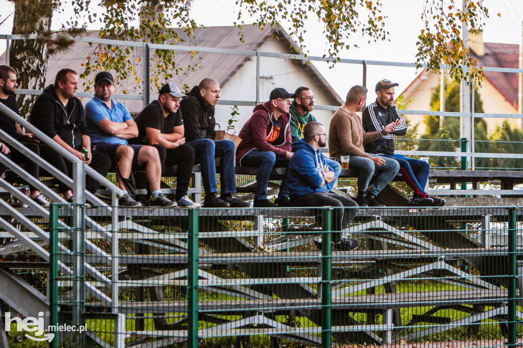 SMOCZANKA MIELEC – RADOMYŚLANKA RADOMYŚL WIELKI 1:0