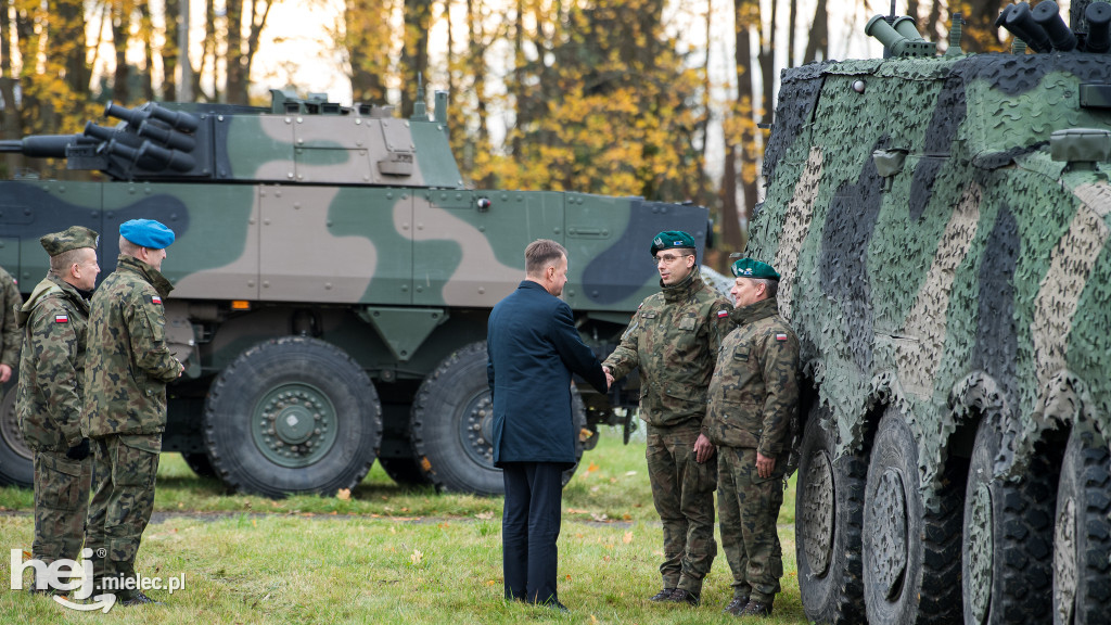 Ogłoszenie przez szefa MON utworzenia 8. Dywizji Wojska Polskiego