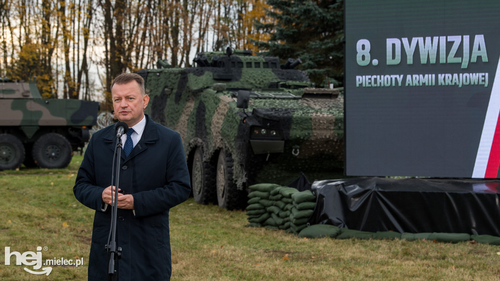 Ogłoszenie przez szefa MON utworzenia 8. Dywizji Wojska Polskiego