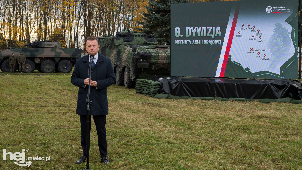 Ogłoszenie przez szefa MON utworzenia 8. Dywizji Wojska Polskiego