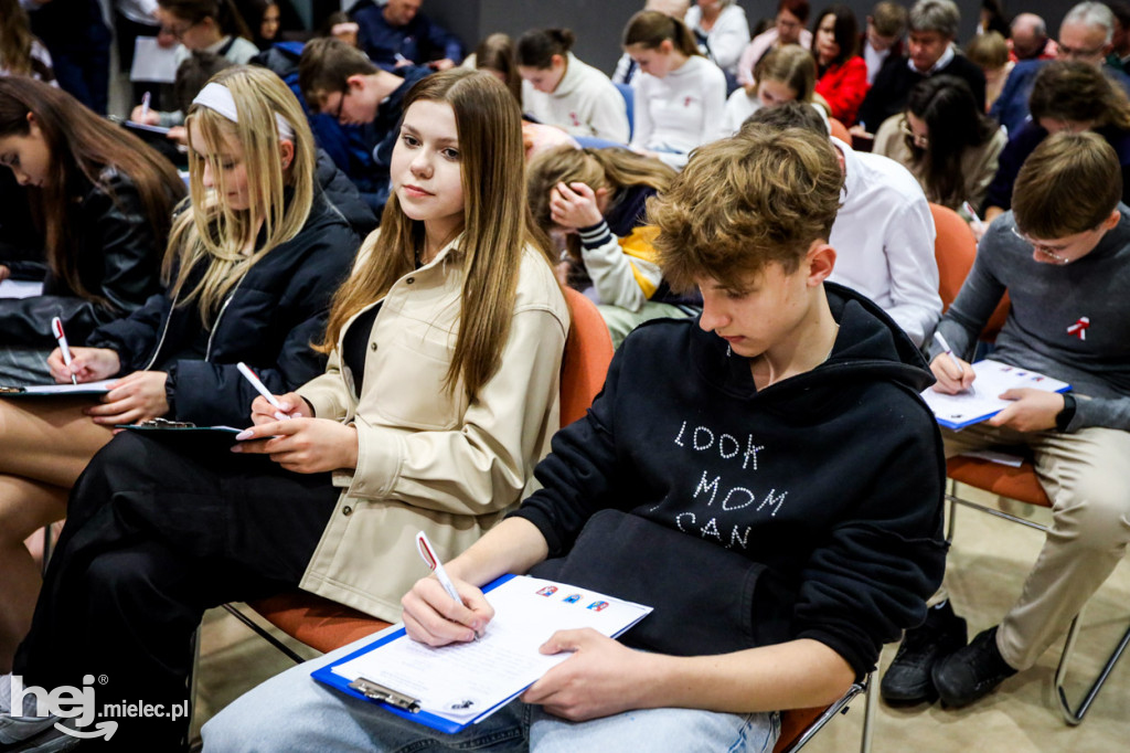 14. Dyktando Niepodległościowe