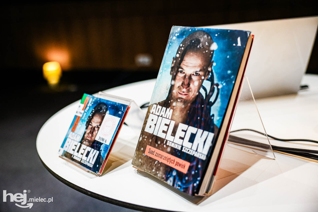 Adam Bielecki w mieleckiej bibliotece