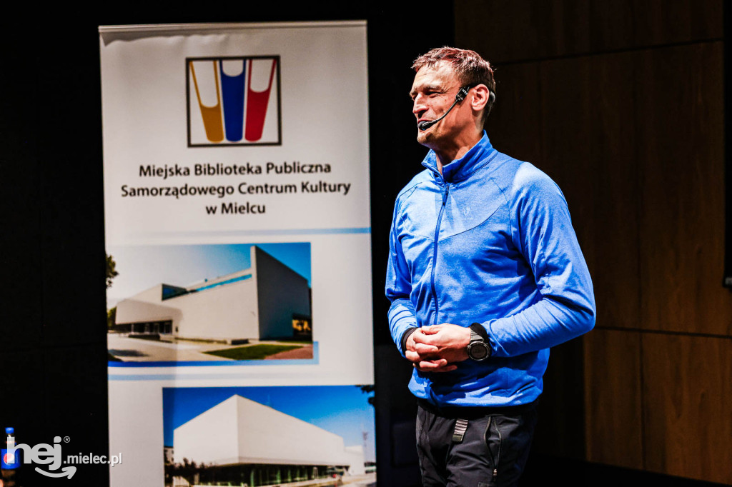Adam Bielecki w mieleckiej bibliotece