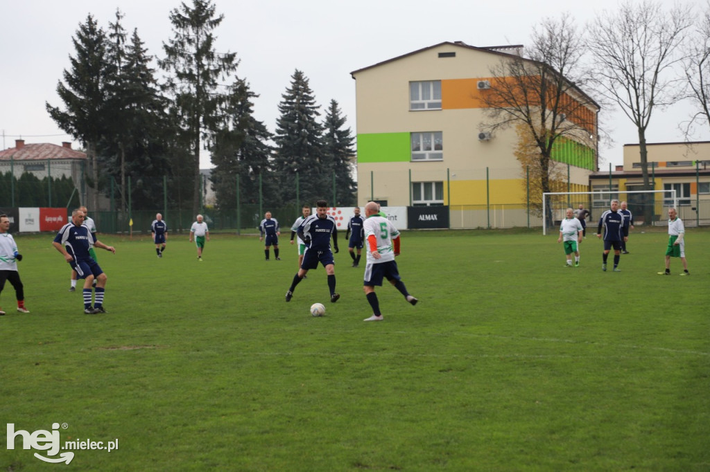 Biało-Czerwony Turniej Piłkarski Oldboyów Gminy Mielec