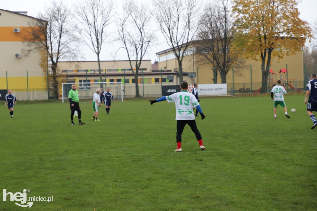 Biało-Czerwony Turniej Piłkarski Oldboyów Gminy Mielec