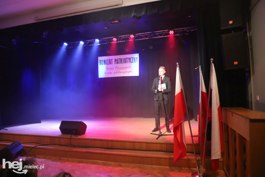 Chorzelowiacy swojej Ojczyźnie w roku jubileuszowym