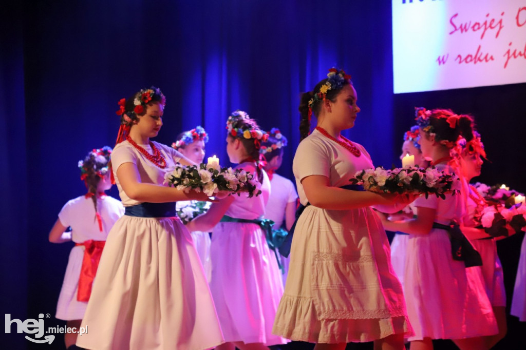Chorzelowiacy swojej Ojczyźnie w roku jubileuszowym