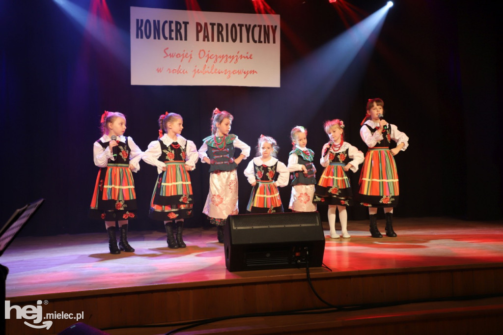 Chorzelowiacy swojej Ojczyźnie w roku jubileuszowym