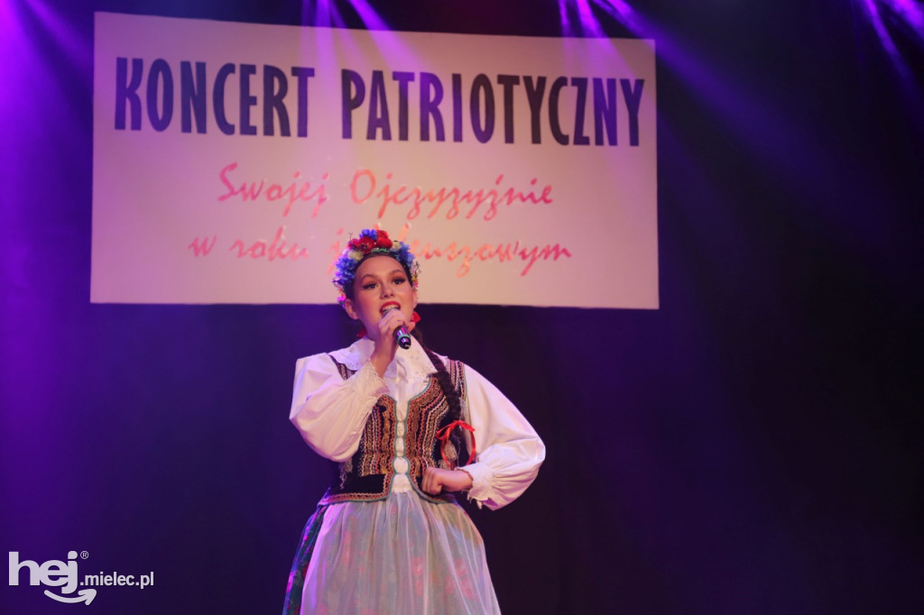 Chorzelowiacy swojej Ojczyźnie w roku jubileuszowym