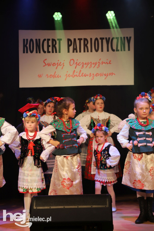 Chorzelowiacy swojej Ojczyźnie w roku jubileuszowym