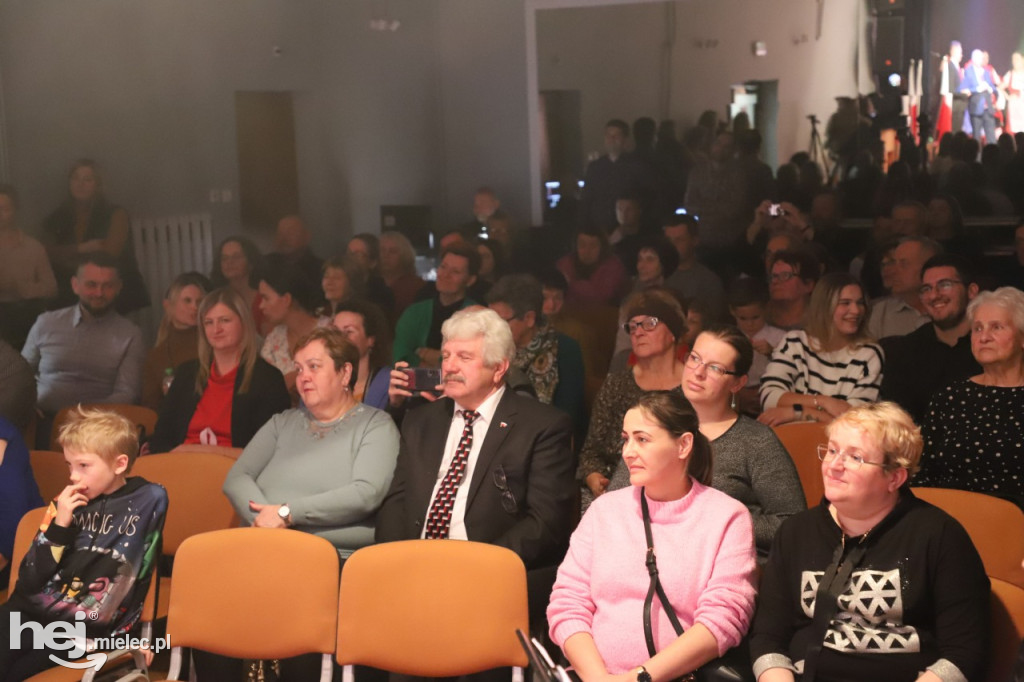 Chorzelowiacy swojej Ojczyźnie w roku jubileuszowym